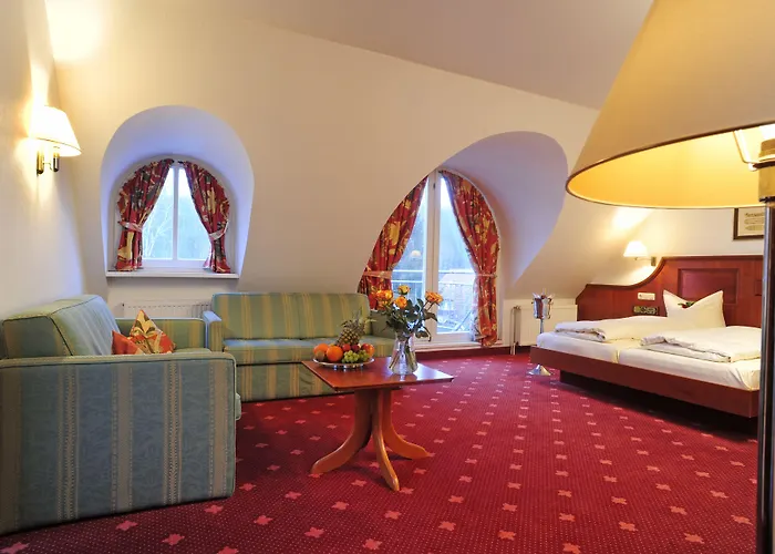 Gropius Szálloda 4*