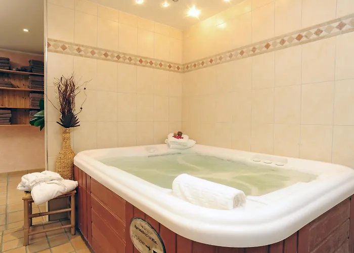 Gropius 4* טימנדורפר שטרנד